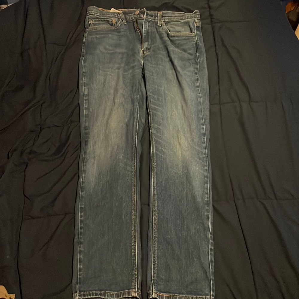 Levi 541s